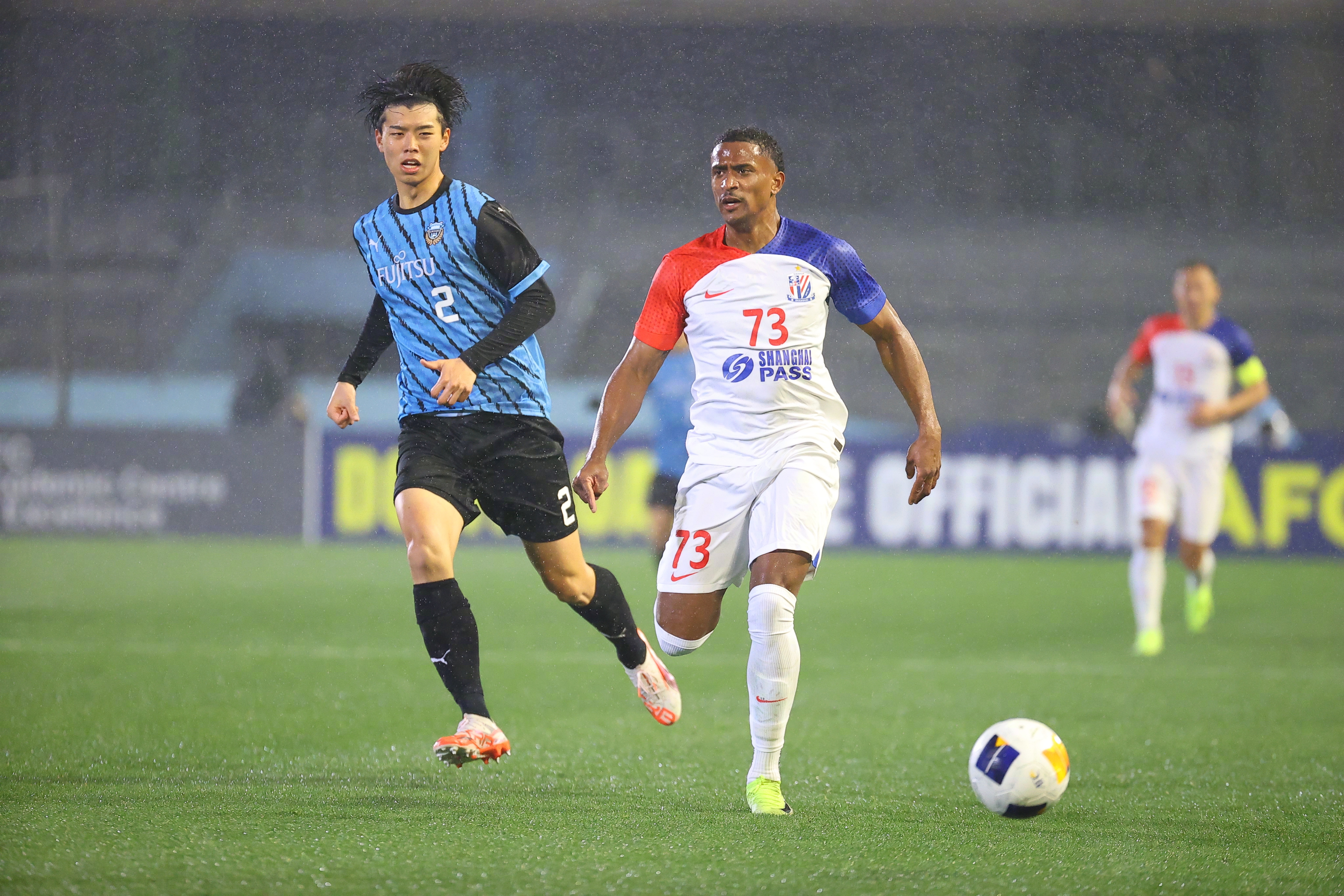 关于亚洲杯战术调整奏效，成功扭转局势的信息