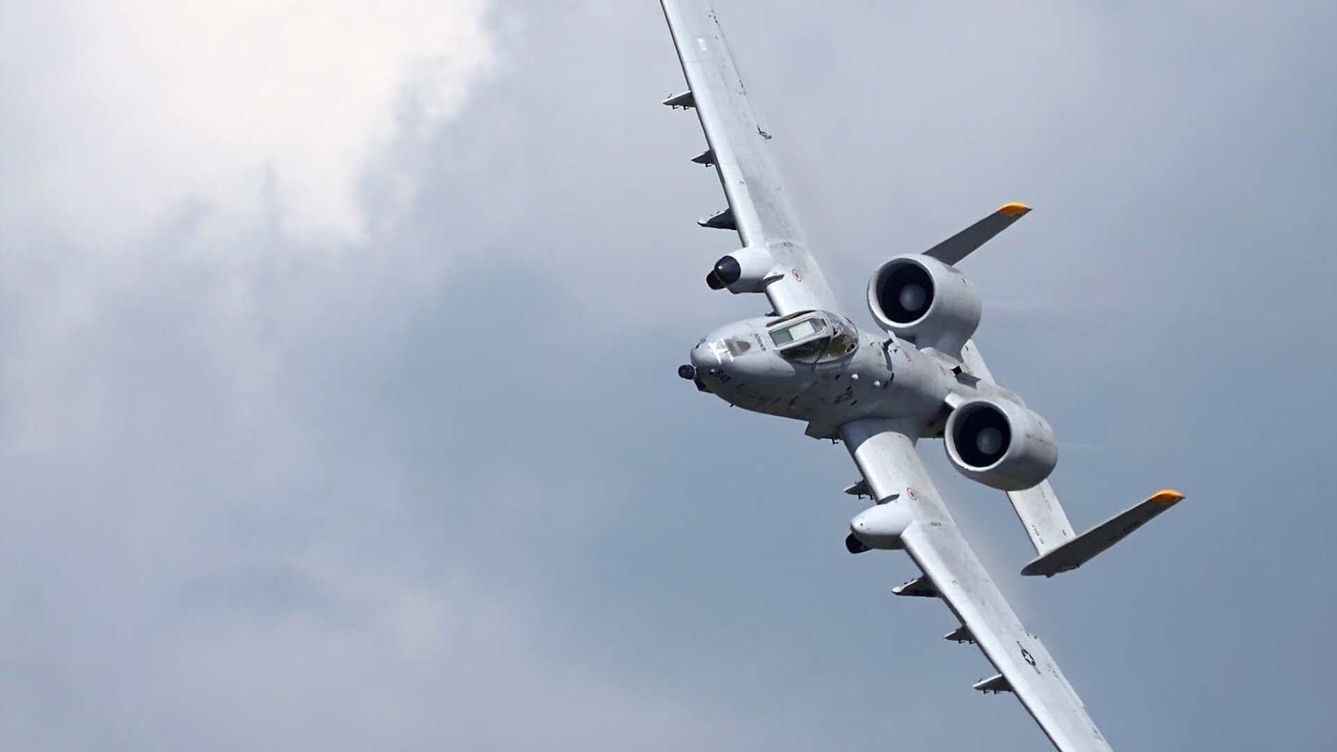 爱游戏tv-个人教科书与集体闪电战，奥亚尔萨瓦尔的艺术与加拿大的风暴