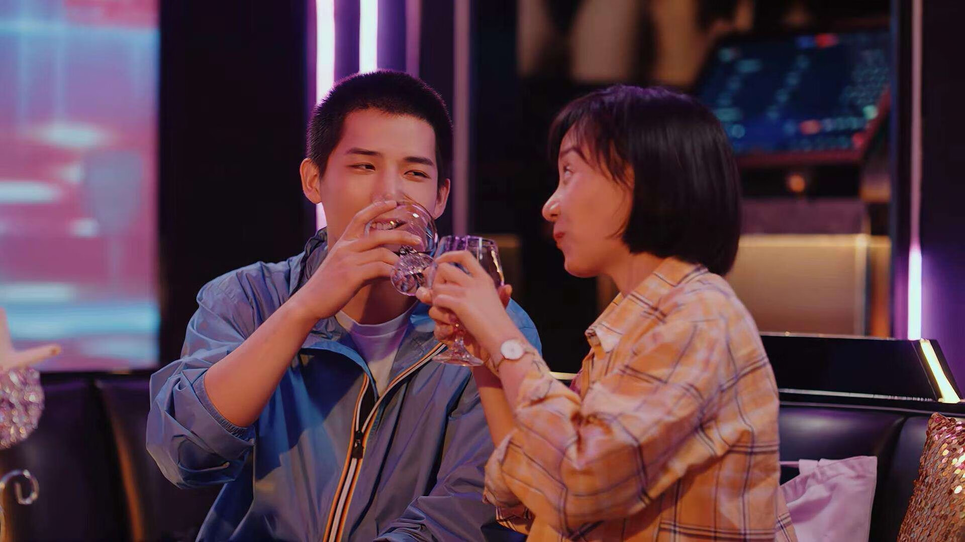 马克西末节19分演绎超新星法则，当个人英雄主义撞上团队绞杀战