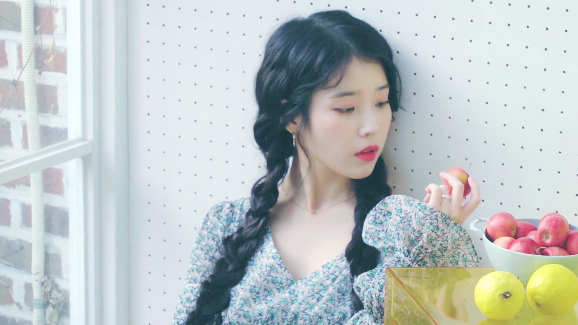 网如巨浪吞日月，孤星照夜擎天地